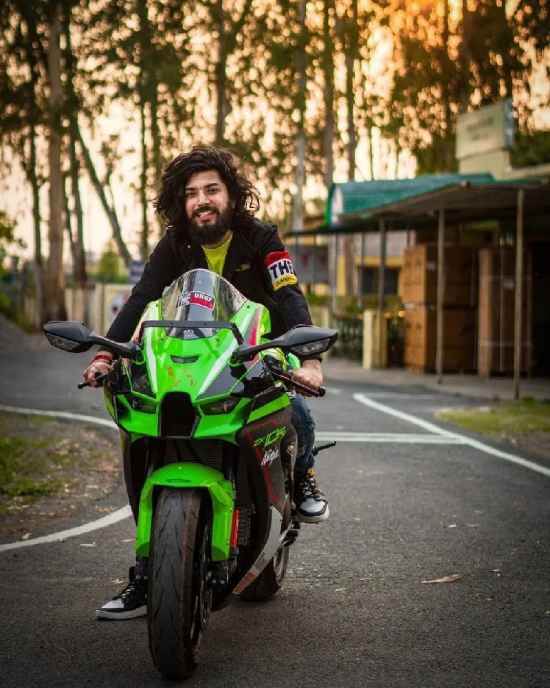 Who is the No. 1 Motovlogger