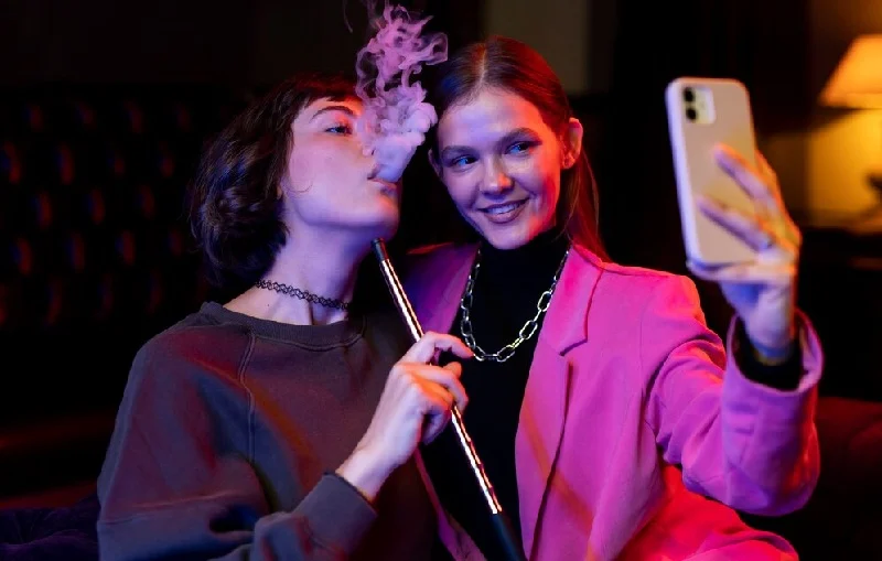 club influencer